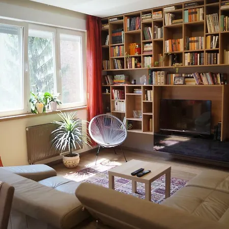 Apartman Mamini's